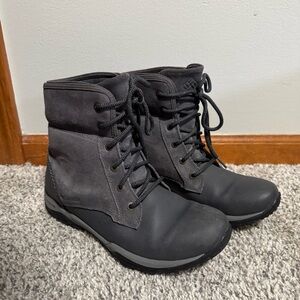 Columbia Cityside Fold Top Boots